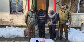 بارہمولہ میں پولیس نے 02 جواریوں کو گرفتار کر لیا، داؤ پر لگی رقم ضبط
