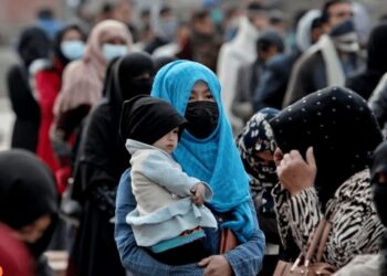 خواتین پر پابندیوں سے افغستان دنیا میں تنہا ہوجائے گا : افوام متحده