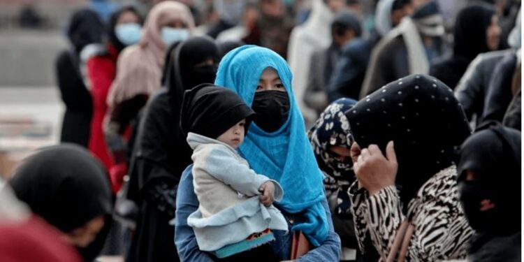 خواتین پر پابندیوں سے افغستان دنیا میں تنہا ہوجائے گا : افوام متحده